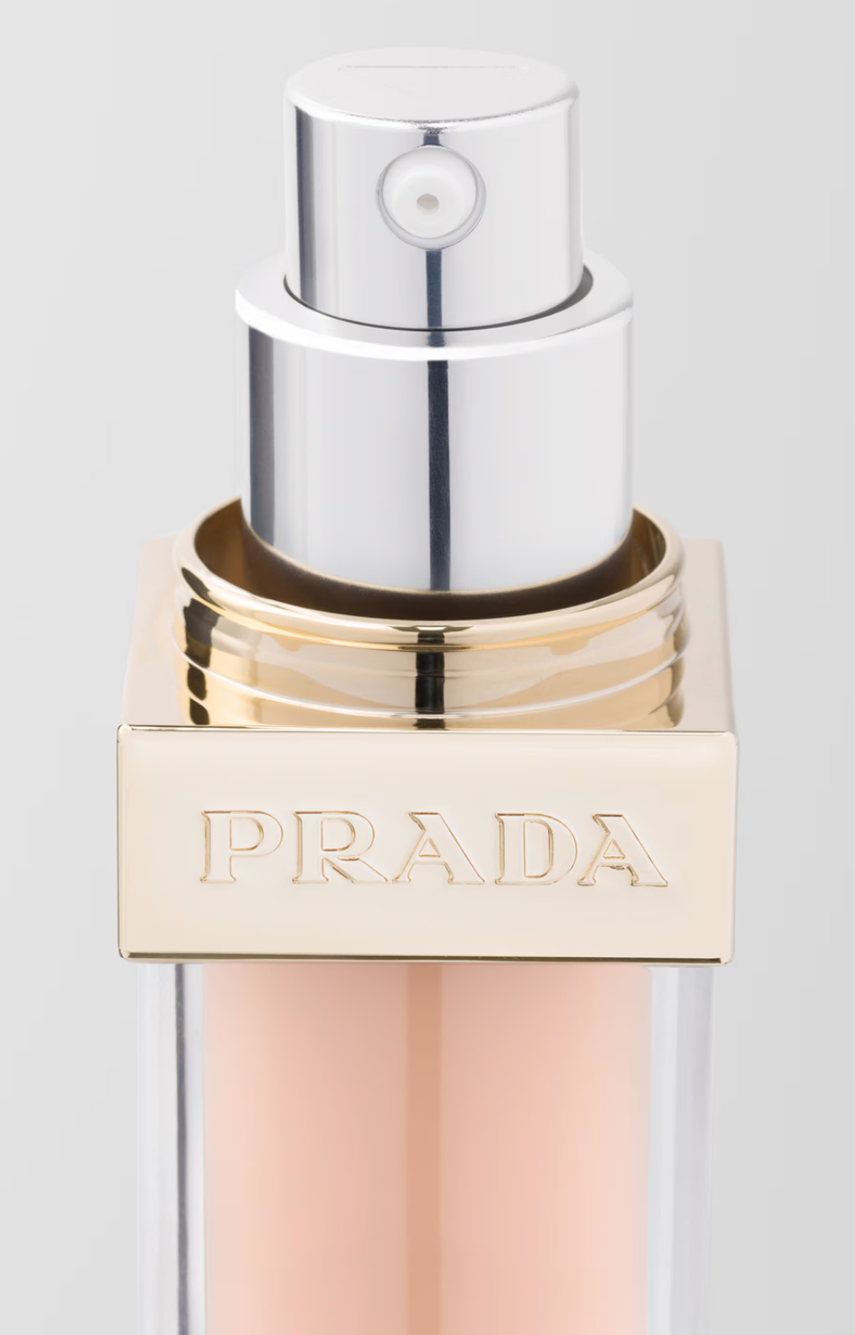 PRADA Fond de teint